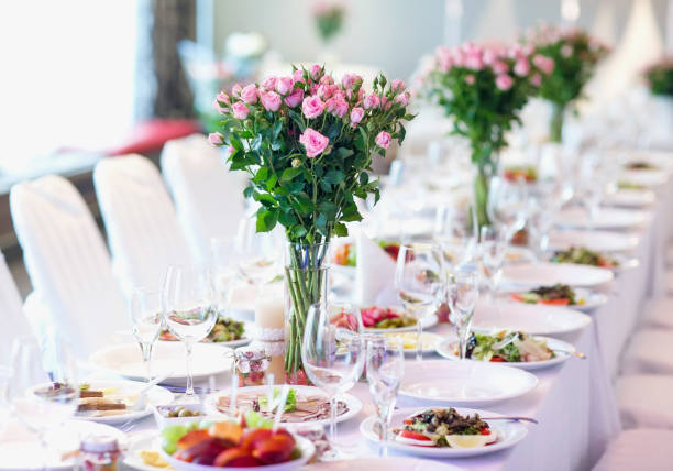 A table ready for a wedding dinner