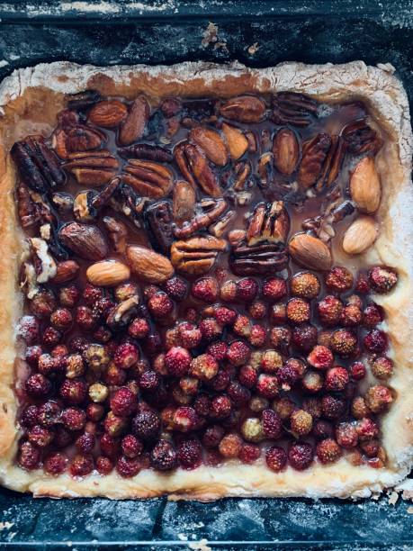 Pie with berries and nuts