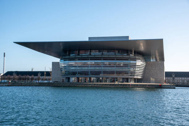 teatro dell'opera reale di copenaghen (dk) - copenhagen opera denmark opera house foto e immagini stock