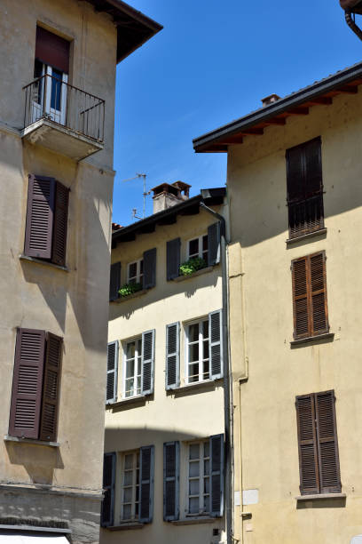 istock historic center of Como Italy 1269700606