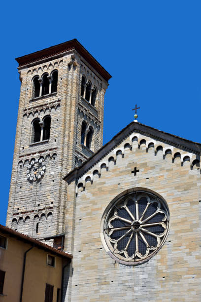 istock historic center of Como Italy 1269700626