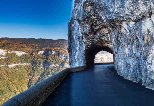 フランスのヴェルコルスの風景 - コンベ・ラヴァルの景色、コル・デル・ラ・マシーン - ardeche france landscape nature ストックフォトと画像