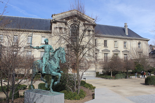A statue of Jeanne d'Arc made by Pierre Bingen in Reims