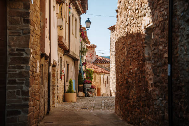 istock Street in Yanguas, Soria, Spain 1269837486