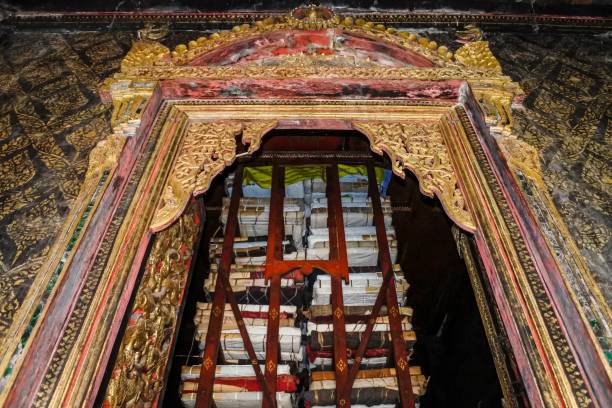 Thai chedi Phra That Anon at Wat Mahathat Temple, Yasothon,  Tha