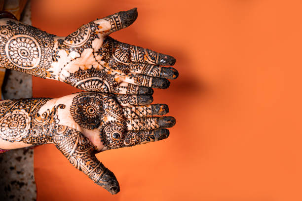 istock Human hand decorated with henna tattoo 1269932755