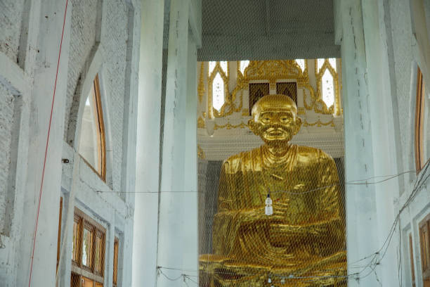 goldener Buddha – Foto