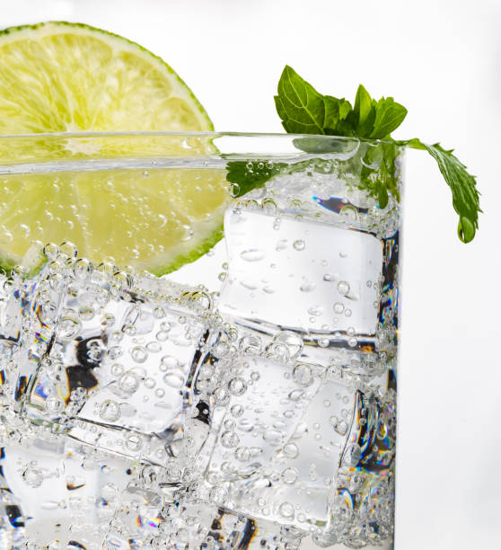 istock Close up of mojito drink with mint and lime garnish 1269970398