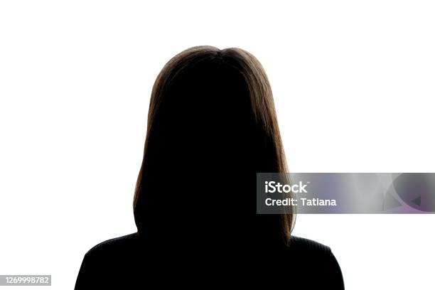 白色背景女孩的黑暗剪影 匿名的概念 照片檔及更多 側影 照片 - 側影, 女人, 僅一名女人
