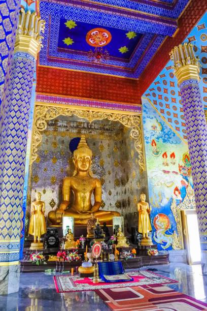 Phra That Phanom simulated , Wat Thammapitak , Huai Mek District