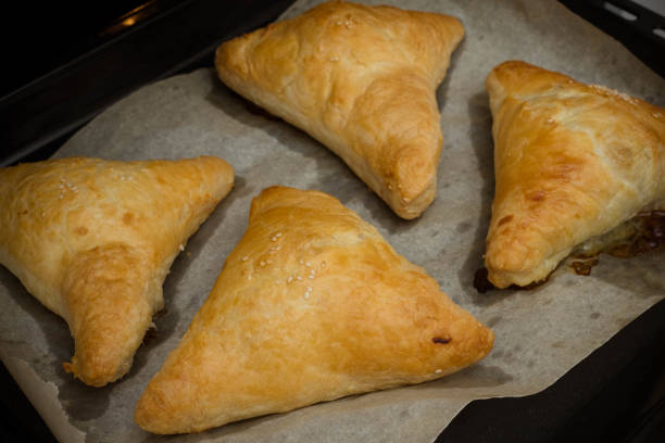 istock The samosa. Traditional Oriental dish with meat. 1270029033