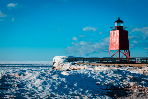 istock Charlevoix Michigans South Pier Lighthouse frozen over 1270054173