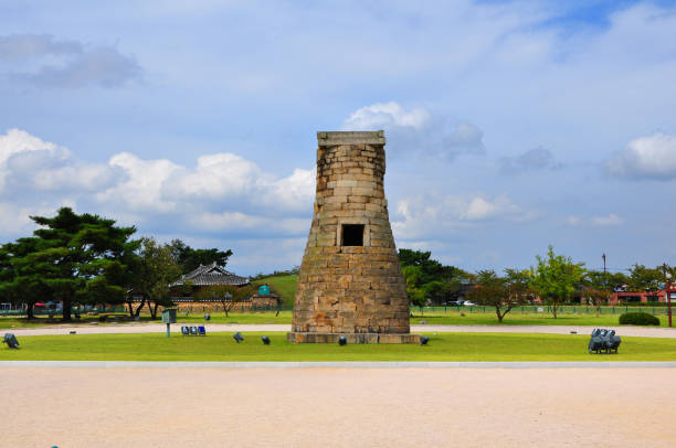 Ancient Cheomseongdae observatory Stone tower in Gyeongju on a sunny summer day, South Korea burial mound photos stock pictures, royalty-free photos & images