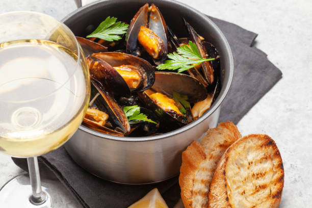 istock Traditional seafood mussels 1270070623