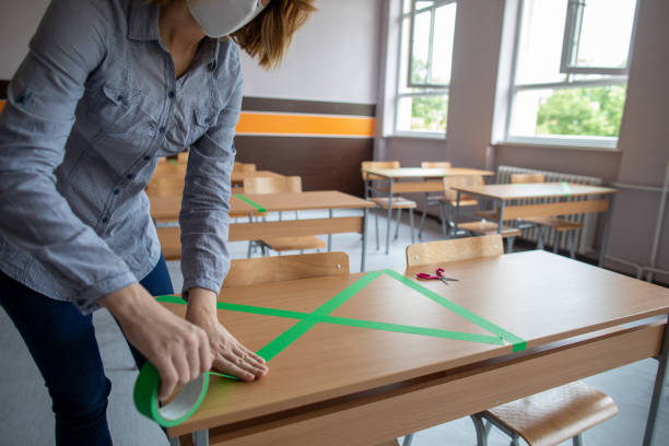 istock A Day at School - preparation for reopening 1270105575