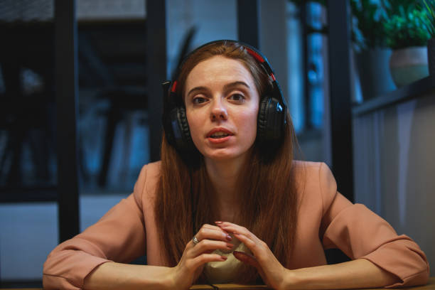 istock Telling your main ideas to your boss 1270106739