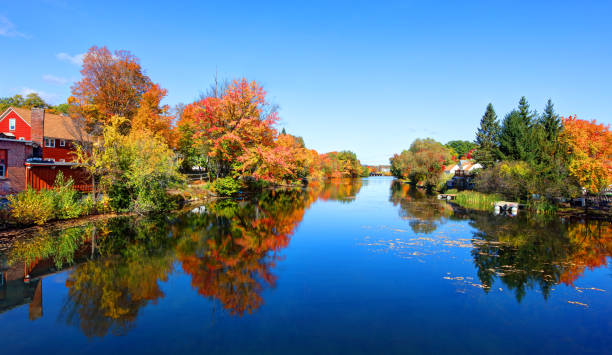 istock Autumn in Downtown Laconia, New Hampshire 1270147192