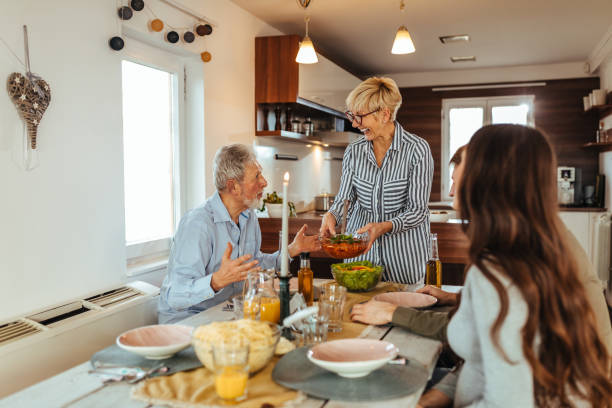 istock Serving up a delicious meal 1270259887