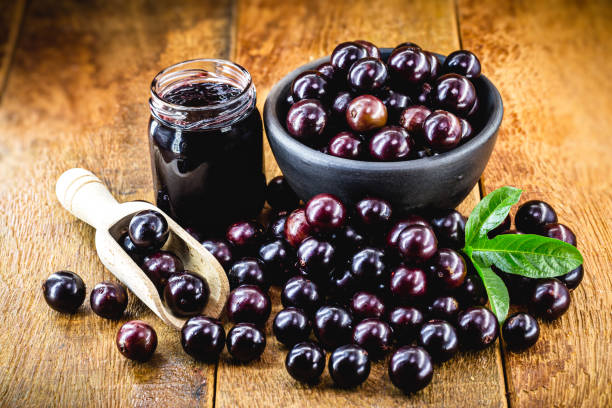 Geléia de Jabuticaba Caseira: O Sabor Vibrante do Brasil - receita deliciosa profissional - passo 2