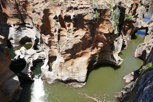 Blyde River Canyon is located at the Drakensberg escarpment region at Mpumalanga province. Elevation varies from approx. 550 m to more than 1900 meters above sea level.