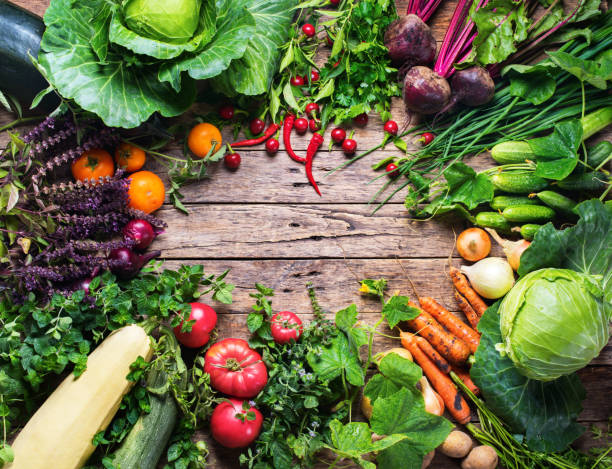 istock Assortment Fresh Organic Vegetables Frame Market 1270298764