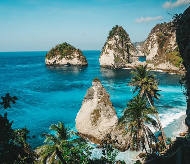 istock Diamond beach, Nusa Penida - Bali 1270332742