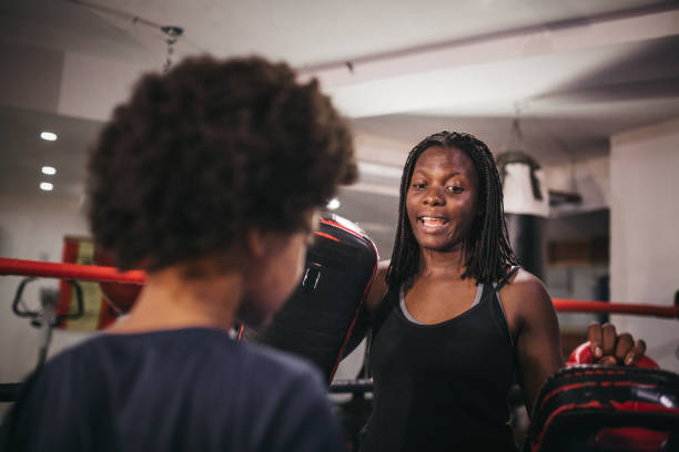 istock The mother teaches her daughter  boxing 1270342373
