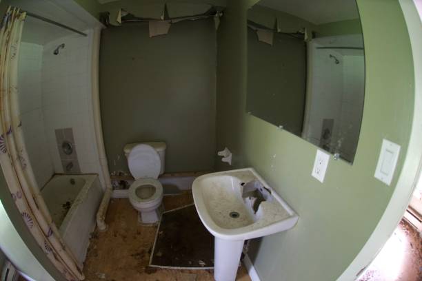 istock Bathroom in abandoned house 1270416576