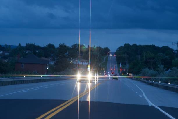 car lights at night - 4742 imagens e fotografias de stock