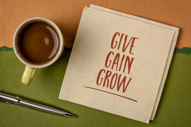 istock give, gain and grow concept 1270474638