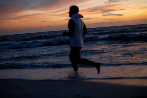 The best hour to run on the beach
