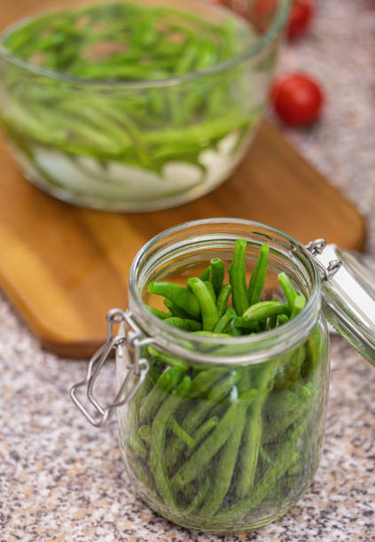 istock Preserving Green Beans in a Jar 1270510977