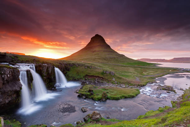 istock Kirkjufellsfoss Iceland 1270561599