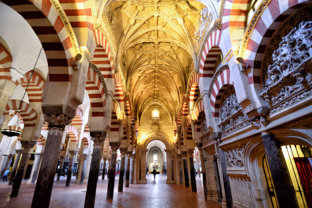 cattedrale della moschea di cordova - la mezquita cathedral foto e immagini stock