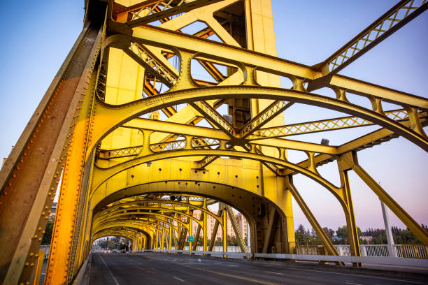 istock Sacramento Tower Bridge at twilight 1270577856