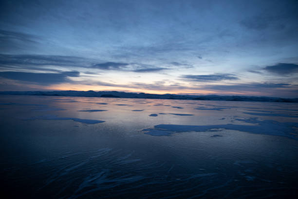 istock Icy Baikal environment in winter 1270583004