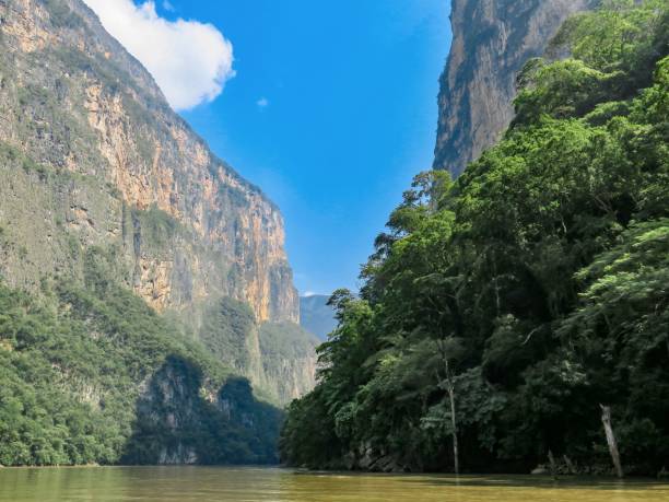 istock The Majestic Canyon 1270672940
