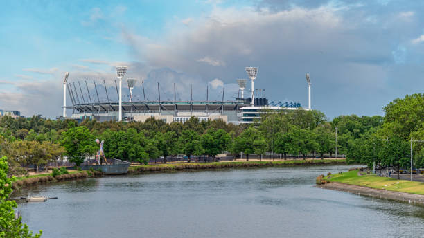 o melbourne cricket ground, também conhecido simplesmente como "the g", é um estádio esportivo australiano localizado em yarra park, melbourne, victoria. - sports venue - fotografias e filmes do acervo