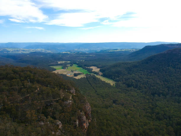 istock Katoomba Echo Point three sisters blue mountains Sydney NSW Australia 1270742072