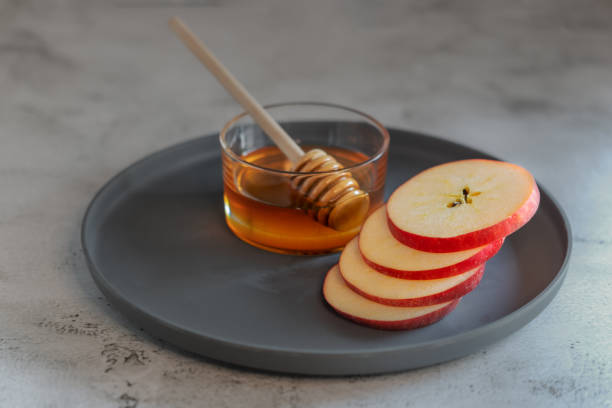 istock Apple and honey for Rosh Hashanah 1270774435