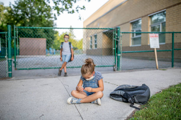 istock Child goes back to school during the pandemic 1270794823