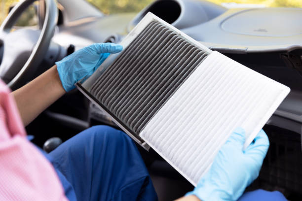 istock Clean and dirty cabin pollen air filter for a car 1270796342