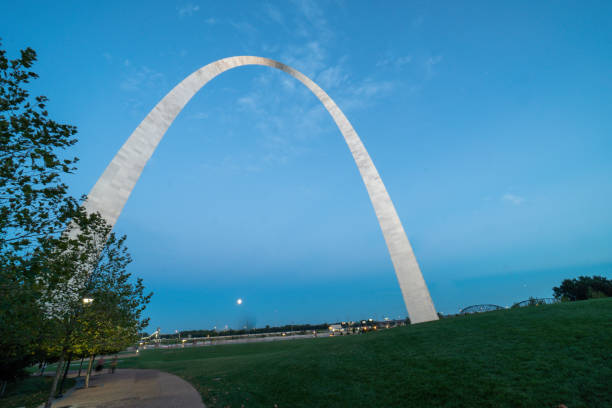 istock Gateway Arch - St. Louis, Missouri 1270802621