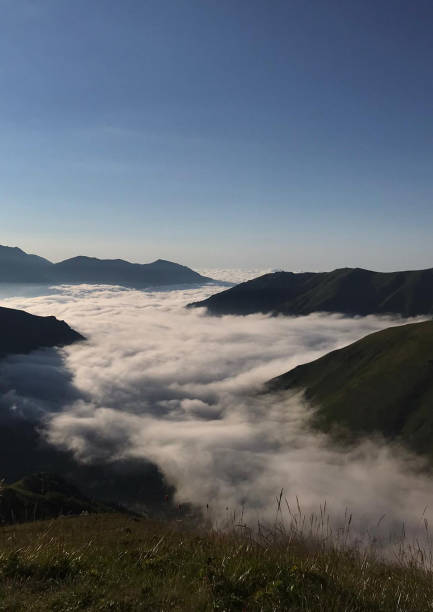 scenery by ZEYNEP GERMİ scenery, clouds, mountain, sky, nature renkli fotoğraf stock pictures, royalty-free photos & images