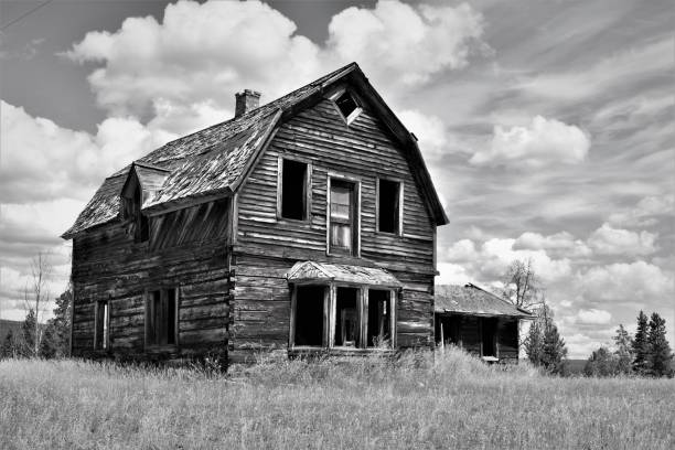 istock Old abandoned wooden house or barn. 1270819422