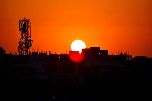 istock Beauty of rising sun 1270820910