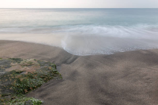 istock Shichirigahama at dawn 1270874581