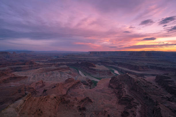 istock Vibrant sunset from Dead Horse State Park in Utah 1270975605