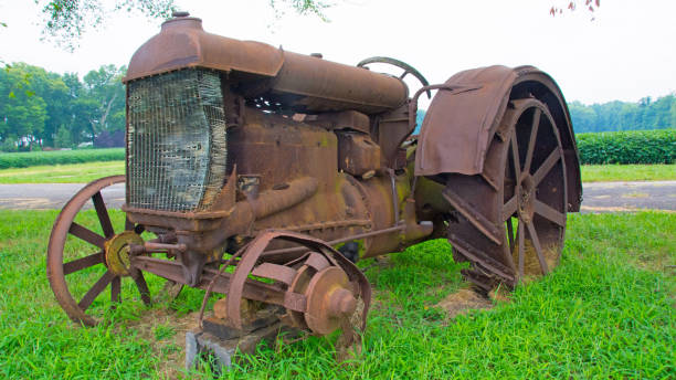 istock Old Antique Tractor-Southern Indiana 1270984191