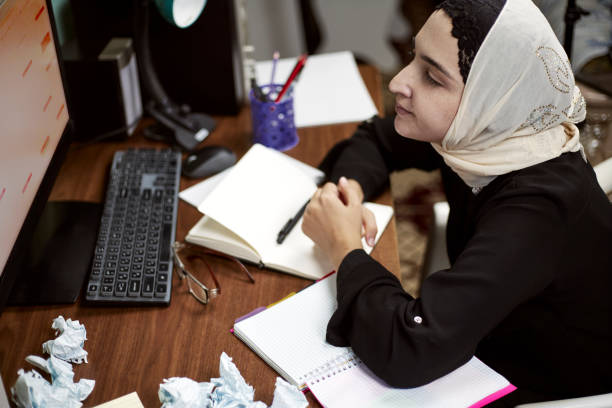 istock Arabian business woman 1271000772